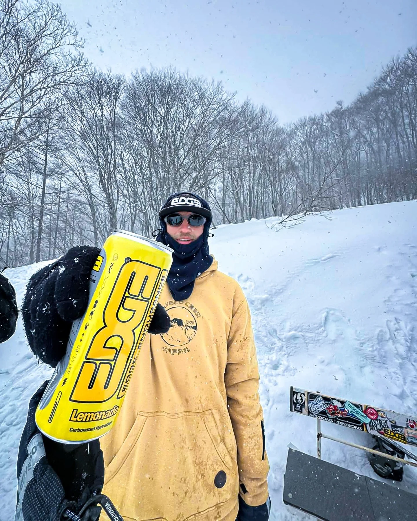 Ice cold hydration 🇯🇵🏂