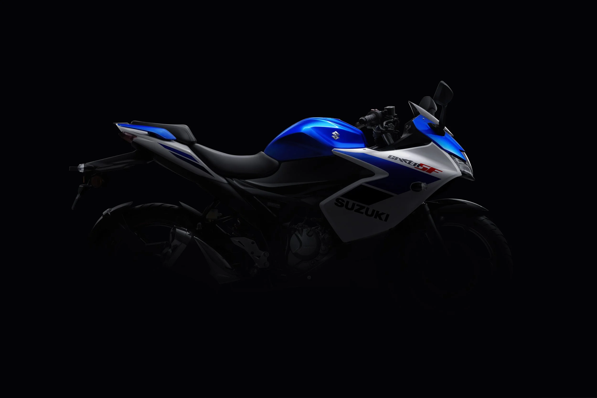 GIXXER_SIDE_DARK.jpg