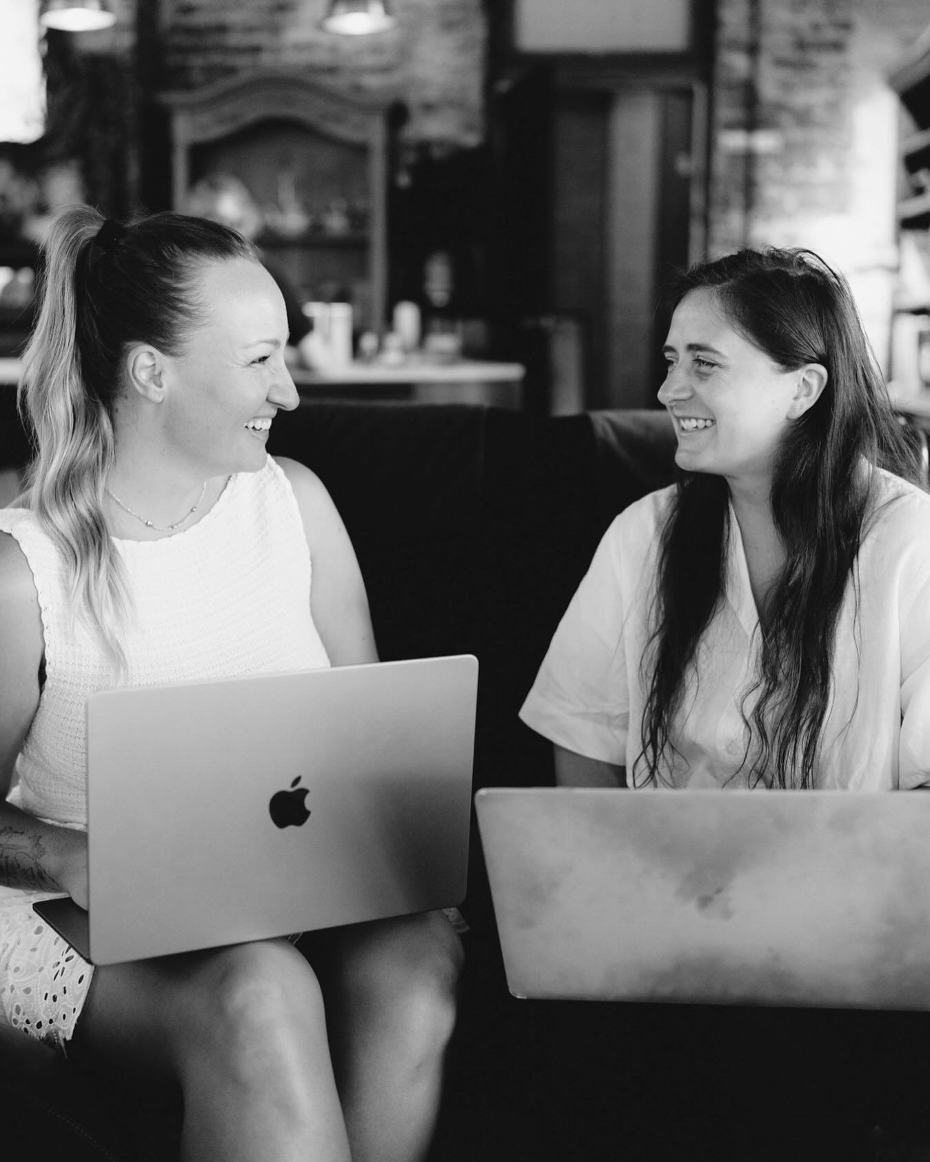 Stop guessing, start guiding your brand! ✨📘
Lara from @shipleestudio and Rach from @risemarketingcreative have teamed up to create the Build Your Style Guide + Template &mdash; a clear, easy-to-follow roadmap for your business style, ready to implem