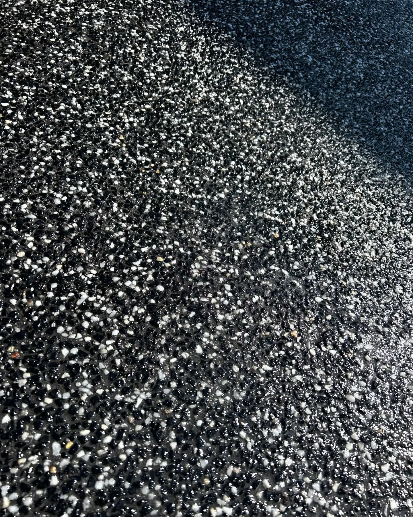 &bull; 55m2 of X15 exposed driveway, 60m2 colour sealed sideways and 5x9 basketball court completed in Bentleigh East

- @allroundlandworx 
- @metro_mix_concrete_vic_pty_ltd 
- @rigzconcretepumping 
- @thomsonconcrete
- @jslayconcreting