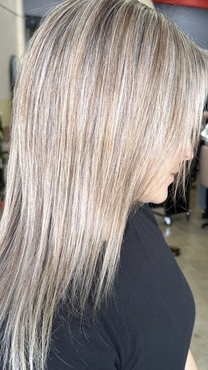 nanoplasty client after having smoothing treatment done by emerging stylist