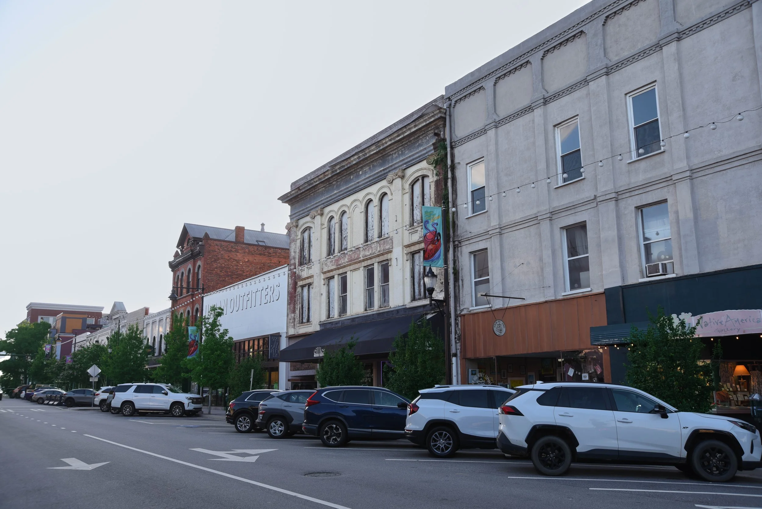 shopping_downtown_ath_2.jpg