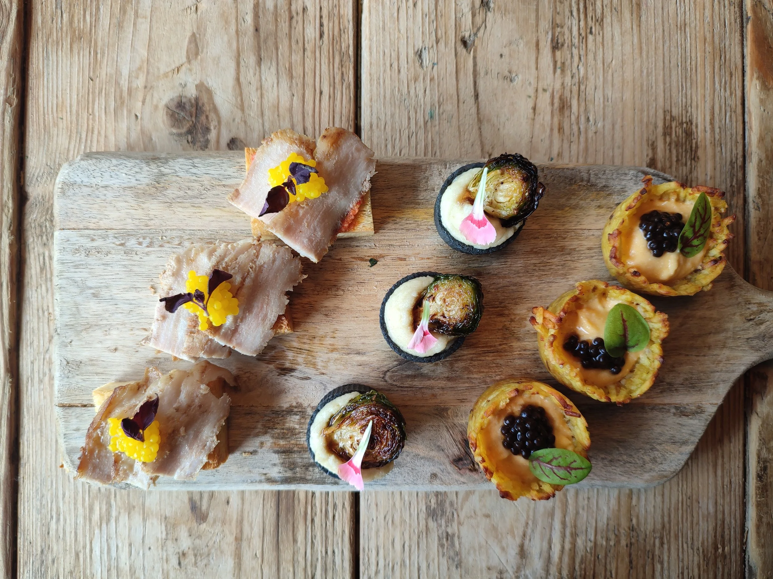 2025-05 hapjes iberico, pastinaak-spruit, rosti pompoen.jpg