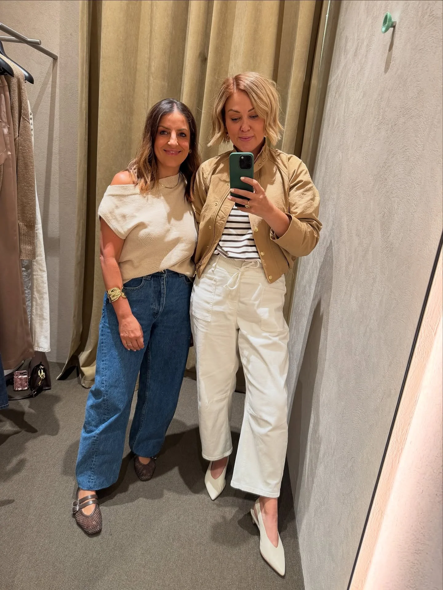 The Hard‑Working Jeans 😉

You may know this about me already, but If there&rsquo;s one thing I love in my wardrobe, it&rsquo;s a pair of hard‑working pants &mdash; and these ones have been on absolute repeat for me this past month.
 
You&rsquo;ve se