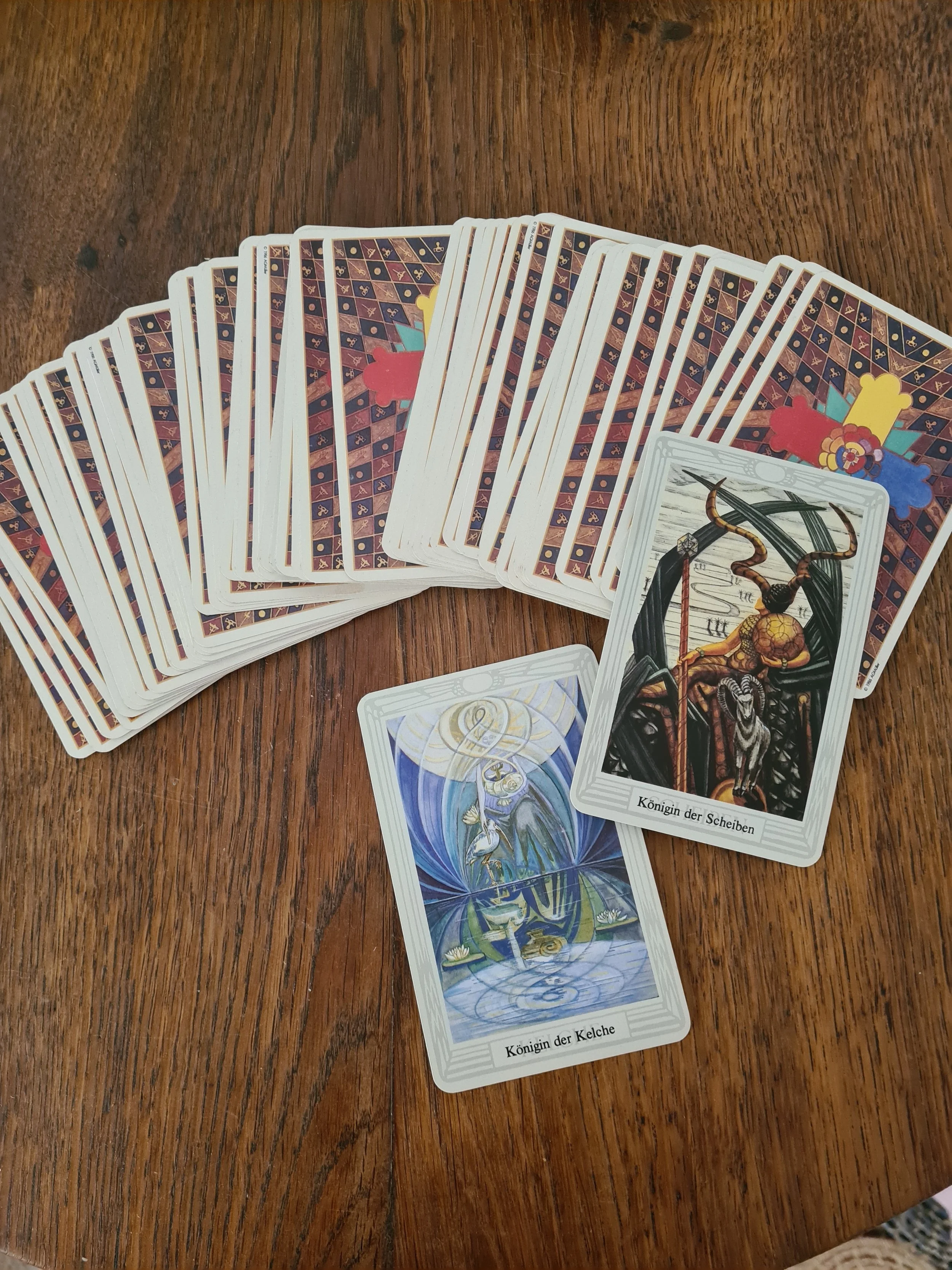 Ein Wochenende mit dem Crowley-Tarot: Die Magie einer echten Begegnung