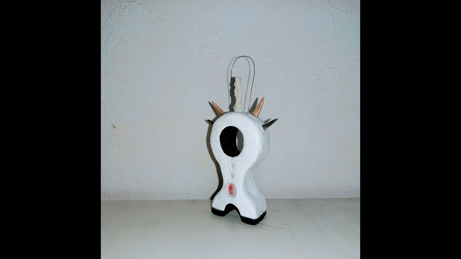 Anna Gabriele
WÆCHTER
JP 2024
___
series sculpture
clay, shark teeth, coral, shells, japanese temple bell, guitar string, luminous pigment, gouache, acrylic varnish
size tallest H:27cm W:13cm D:4cm
size smallest H:8,5cm W:5cm D:1cm