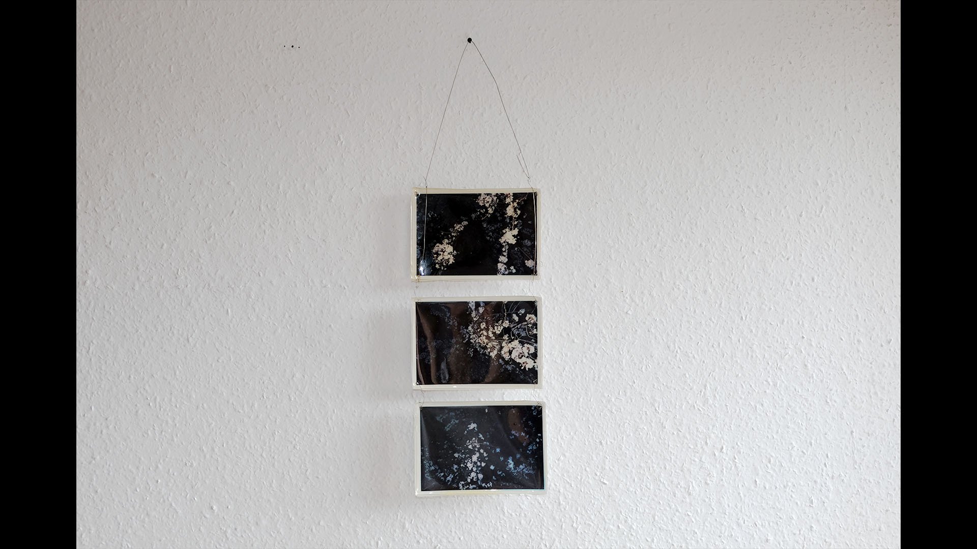Anna Gabriele
at that luminous night
2019
___
analog photography (35mm)
series of three pictures
___
epoxy resin, luminous pigment on photo print, guitar string
H:45cm W:13cm D:1cm