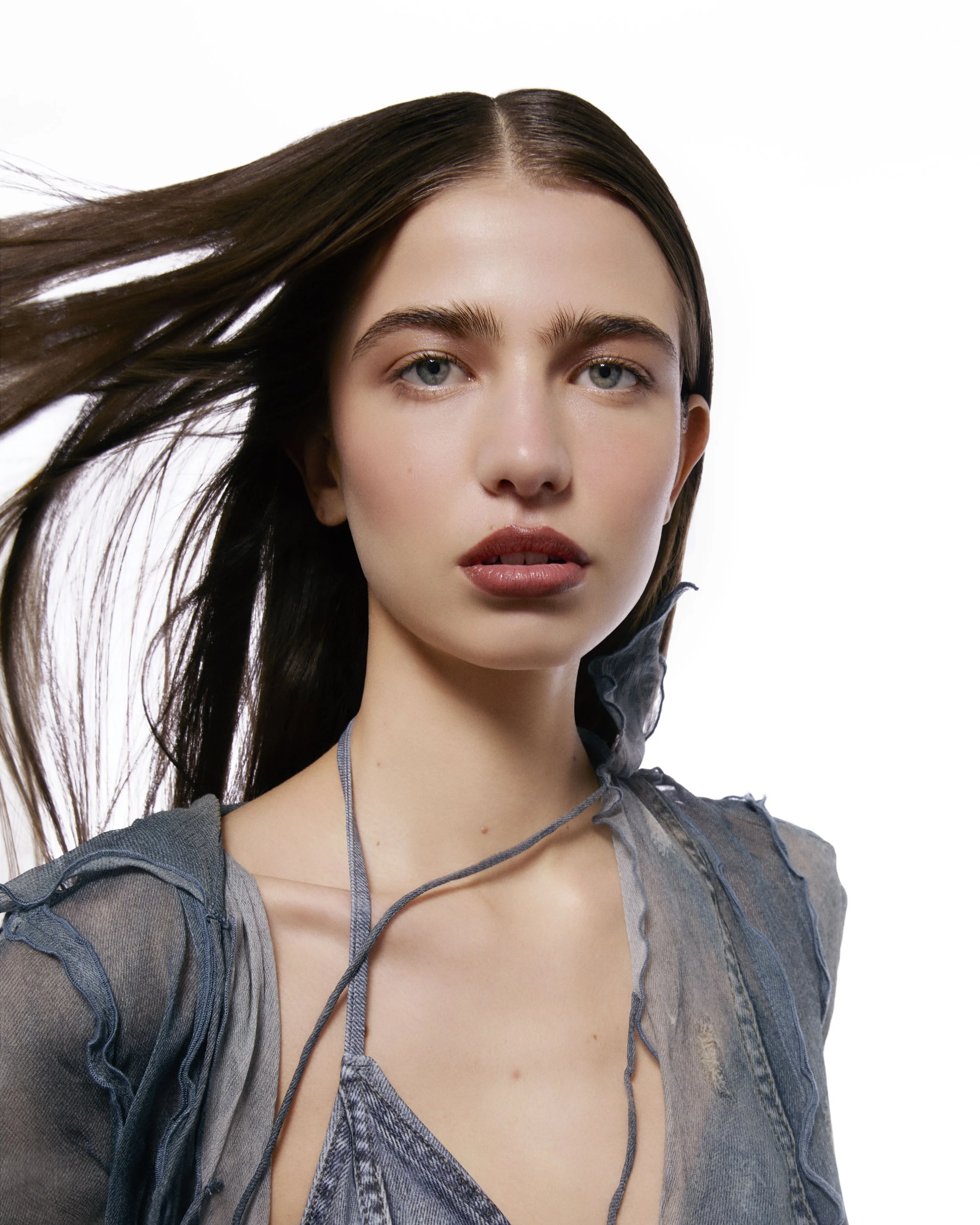 15-02-2025_BEAUTY-OLGA-&-ROXANE_DAPHNE-LAUNAY8858MASTER copie.jpg