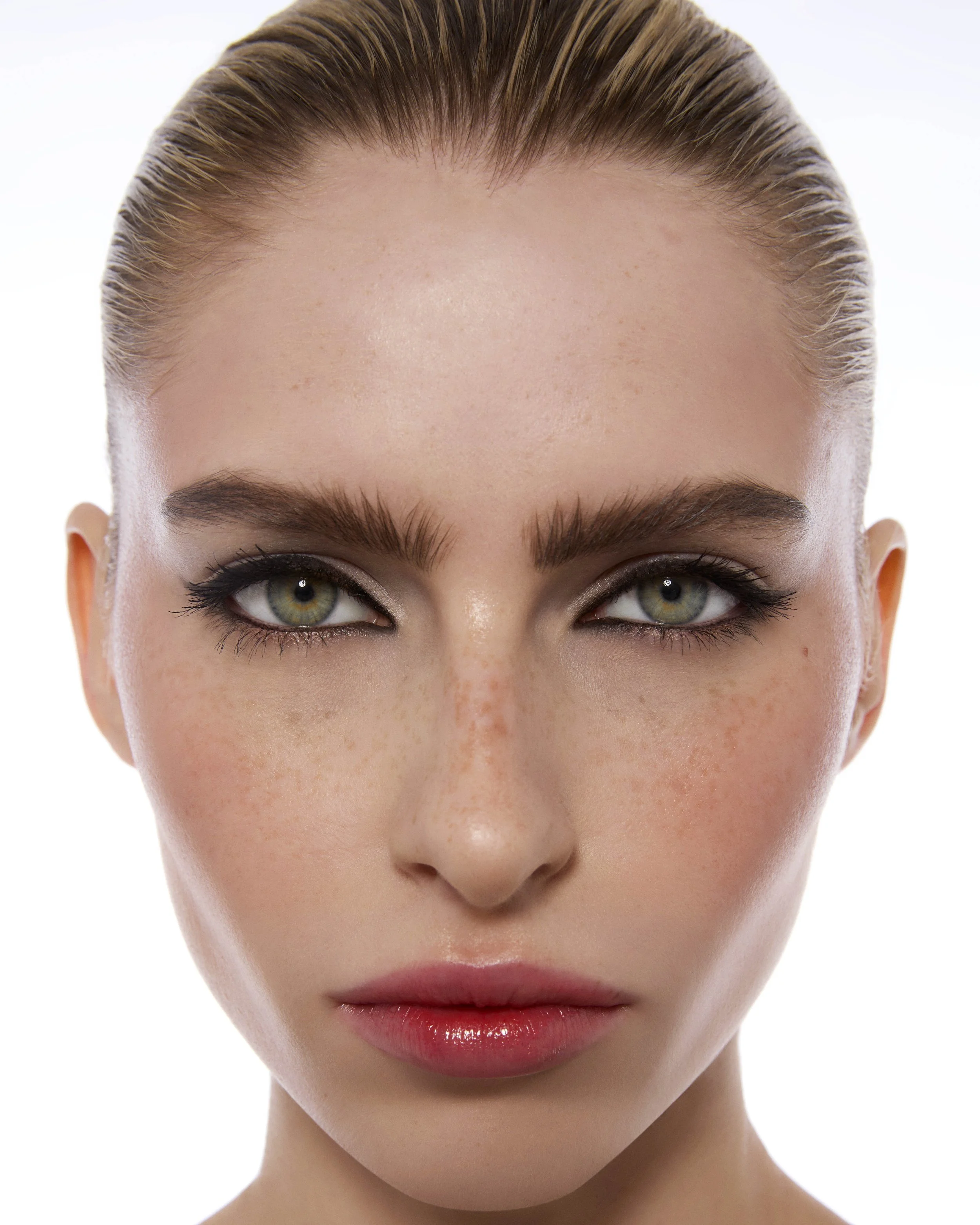 BRIEF_BEAUTY-OLGA_04 MASTER copie.jpg