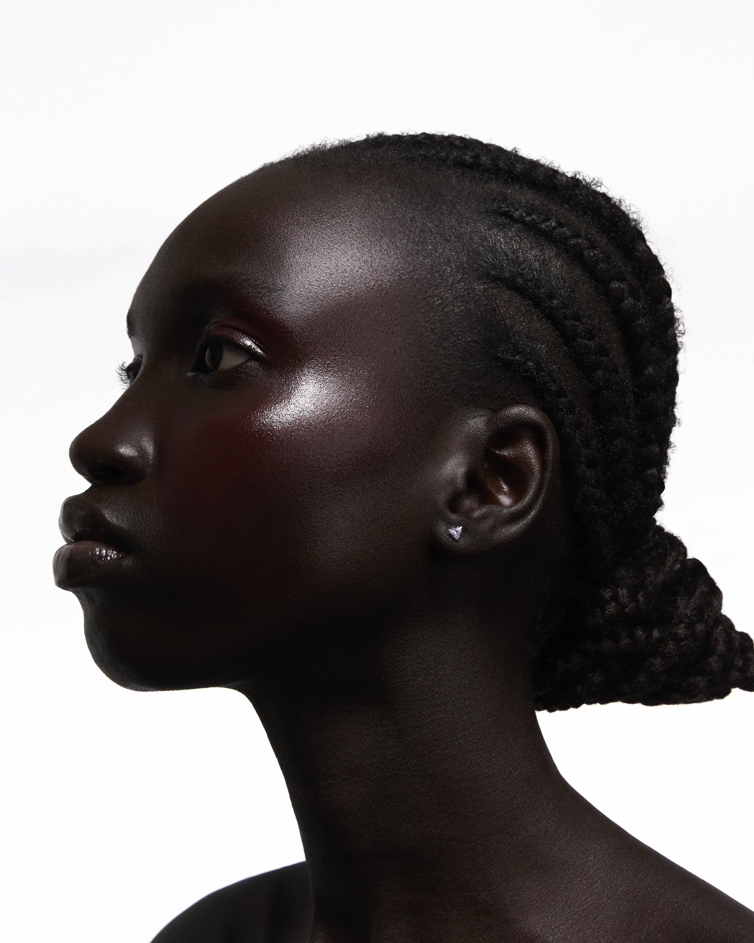 31-10-2025_COLLAGE_BEAUTY0091 1 copie_A copie.jpg