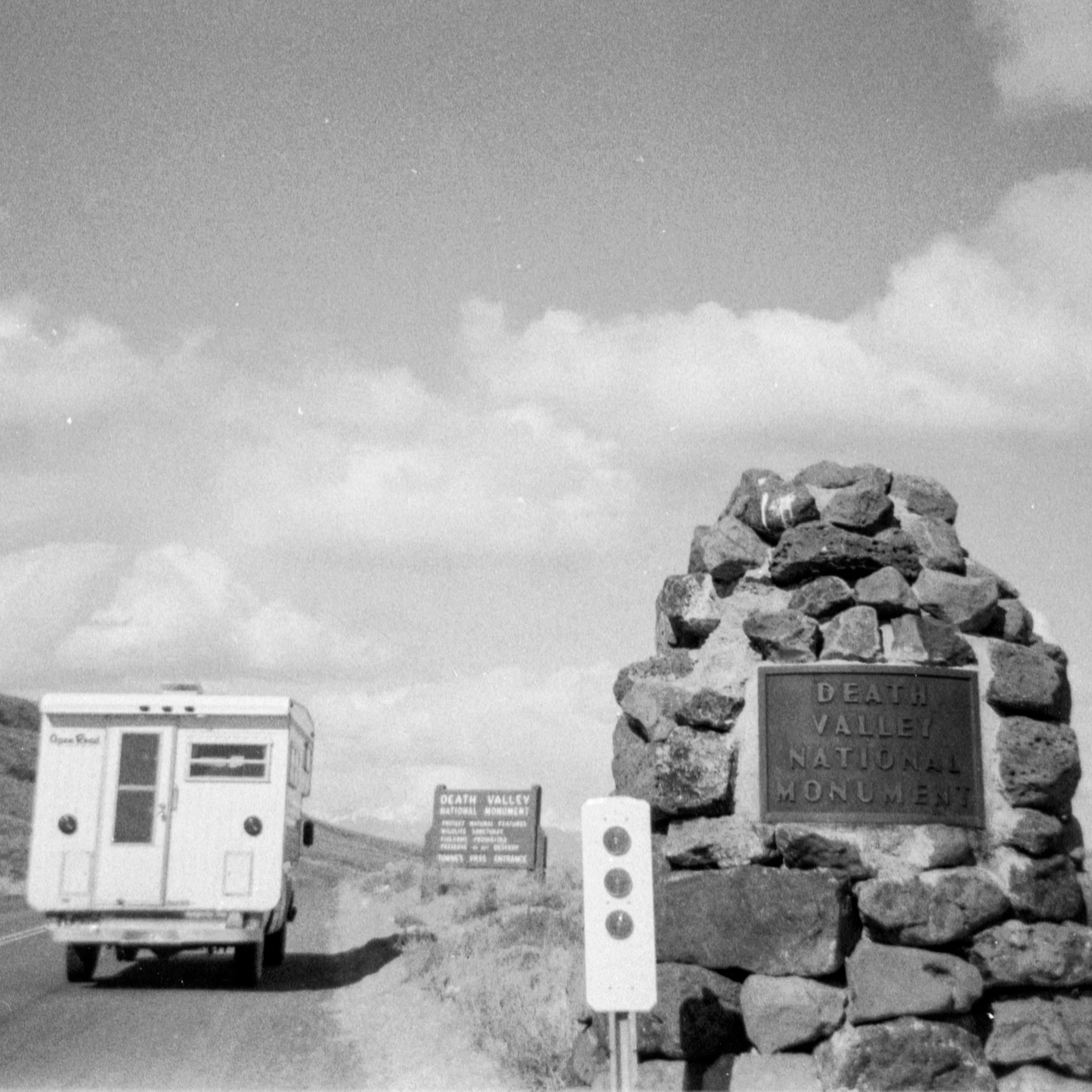Entering Death Valley