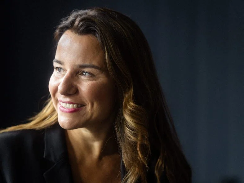 ”Vi bygger broar i ekosystemet” – Özge Özen Zink om SEB:s entreprenörstrappa och möjligheterna i framtidens entreprenörskap