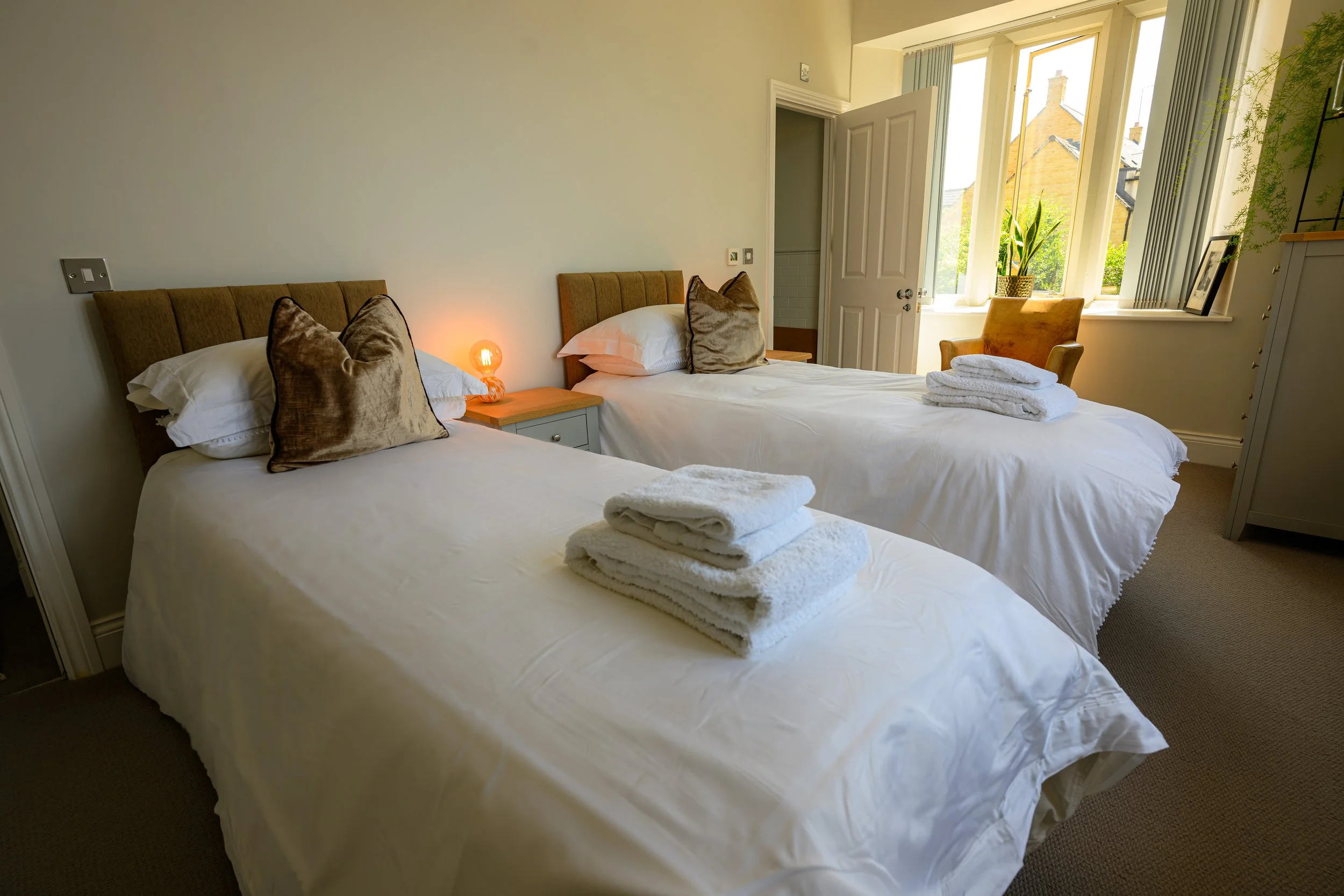 Apartment - Moreton-29.jpg