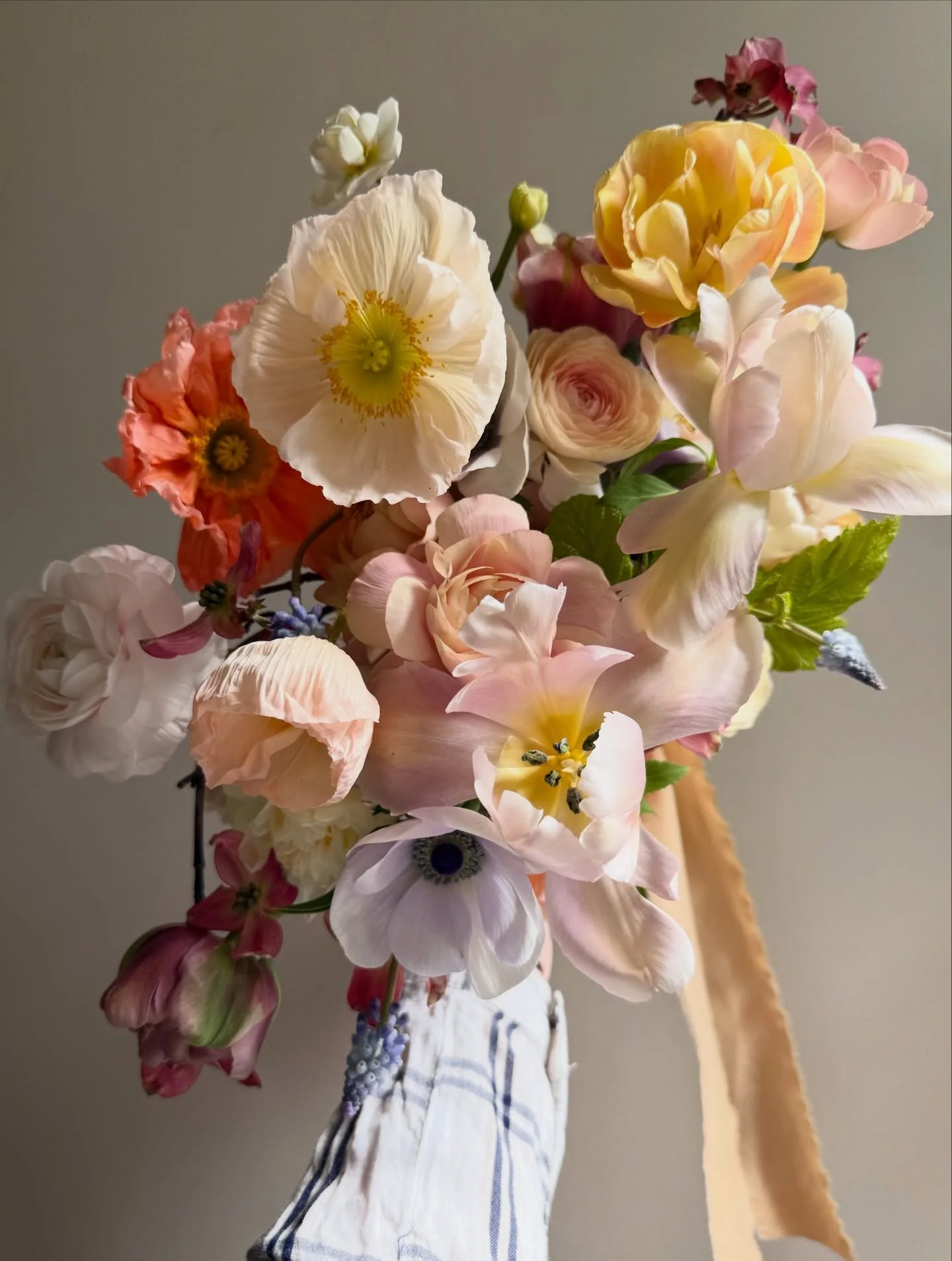 For couples who care about where their wedding flowers come from; couples who know real beauty doesn&rsquo;t require compromising their values, my books are open for Spring &lsquo;26 through August &lsquo;27. 
My promise:
🌸Flowers sourced 100% local