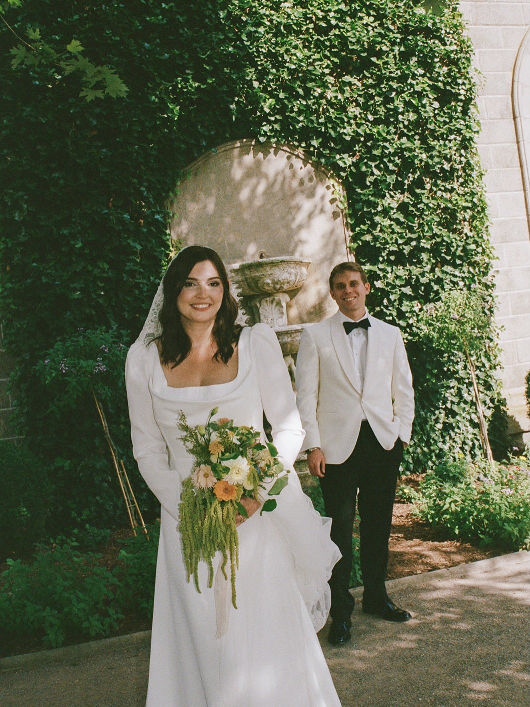 There&rsquo;s something about a September wedding, when all the details work together perfectly 😍🥰💖
.
.
.
Planning &amp; Design: Elle Weddings &amp; Events  @elleweddingsandevents_ 
Photography: Love Bears Co.: @lovebears.co 
Floral Design: Rocky 