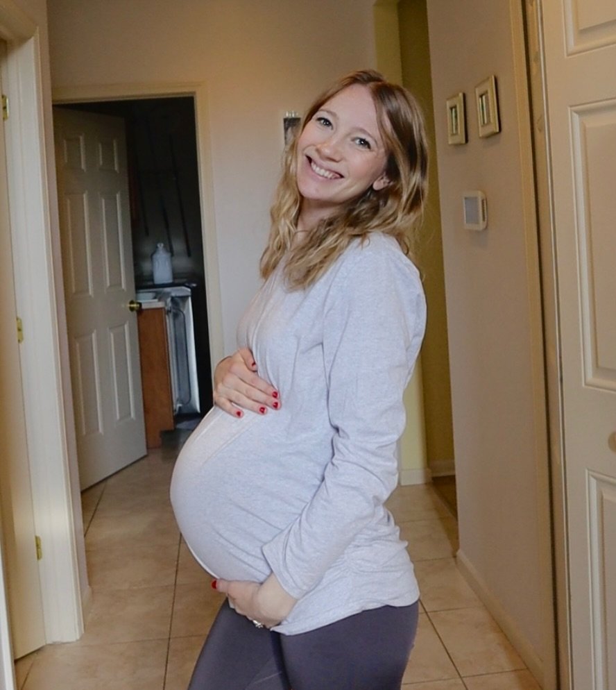 We are at 39 weeks, 1 day! Will baby come this weekend?! What do you think?! 😭