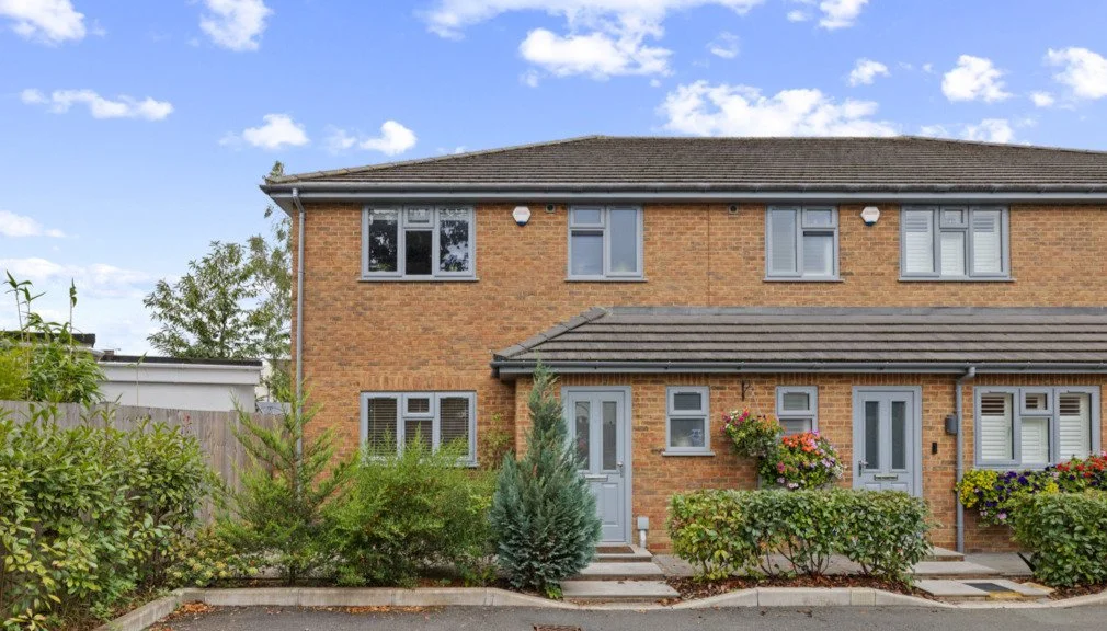 FOR SALE Frith Close, Deepcut, GU16