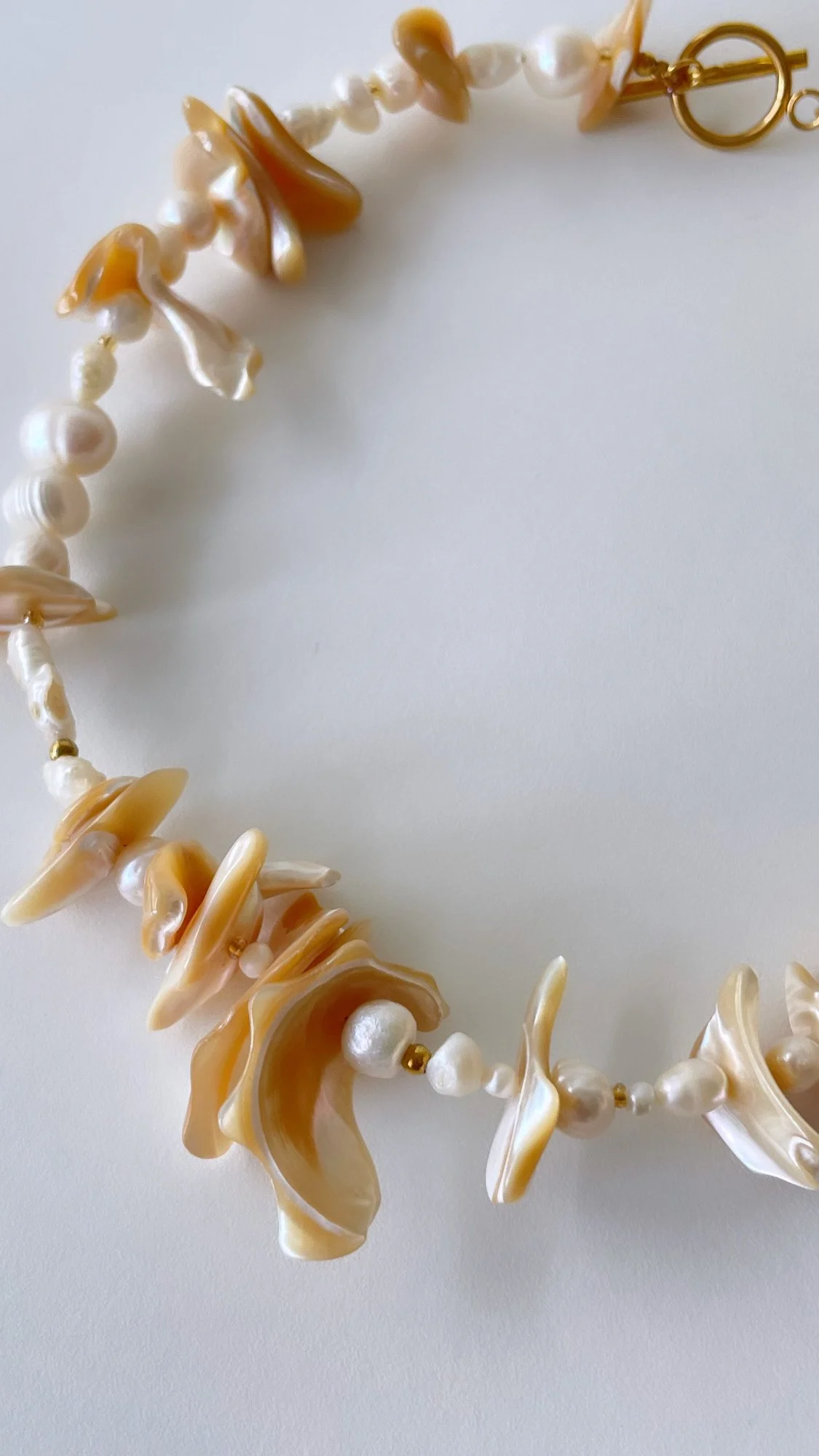 33 Nude Seashell Necklace 2.JPG