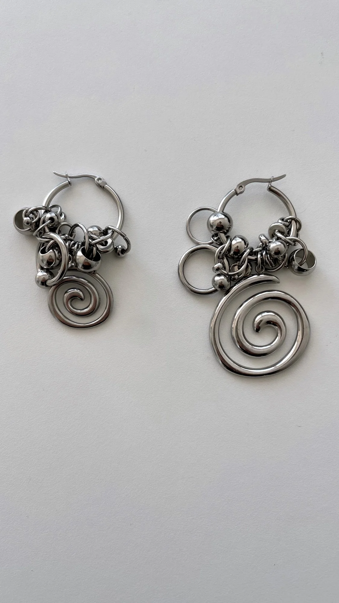 Spiralling earrings