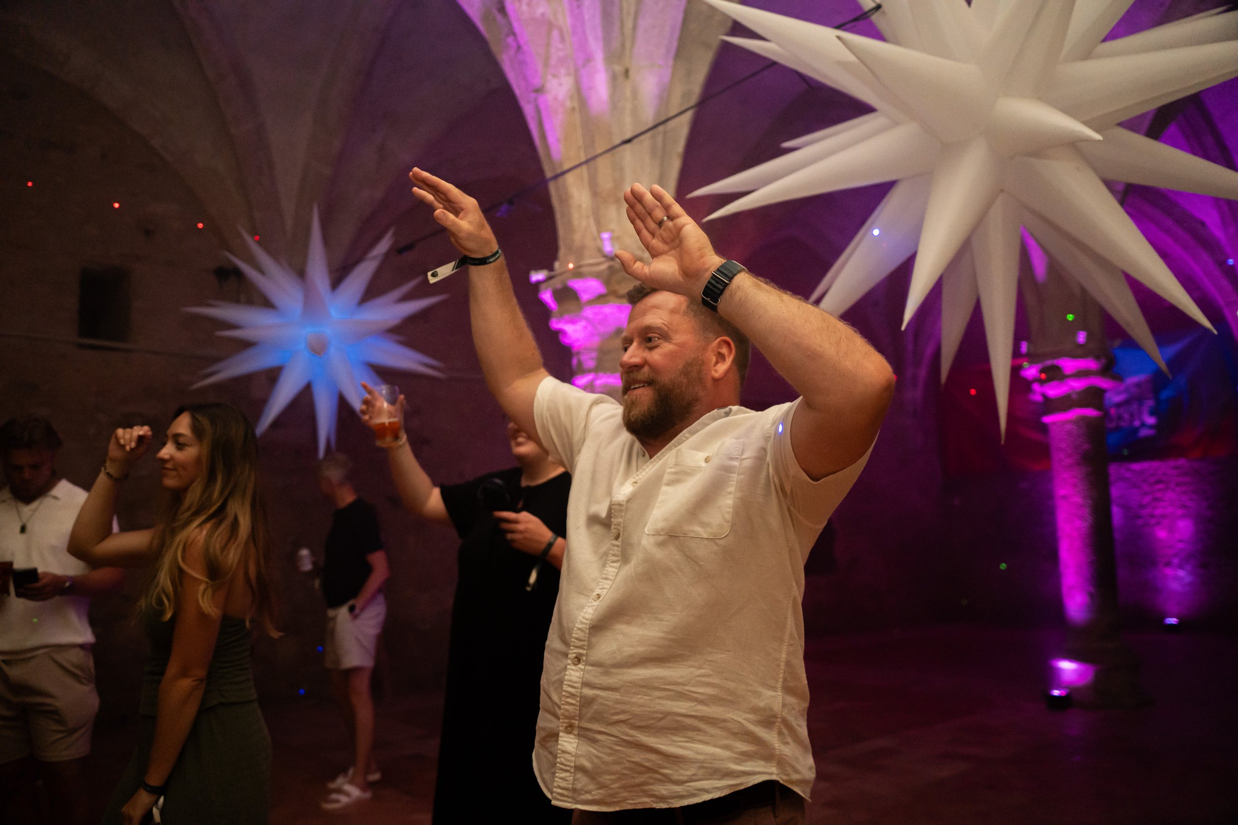 Evening Entertainment & Dj Sets