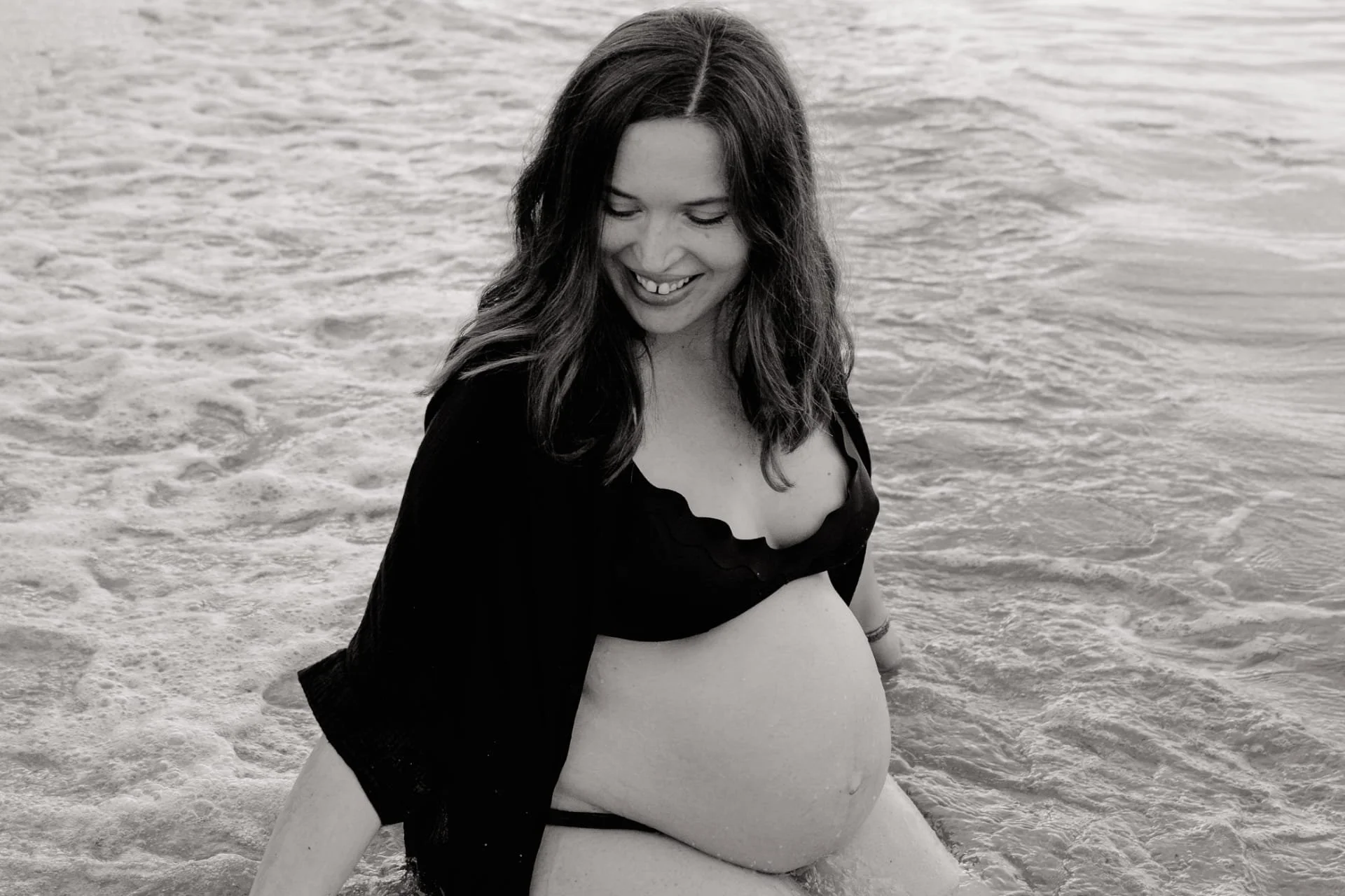 photographe_femme_grossesse_caen.jpg