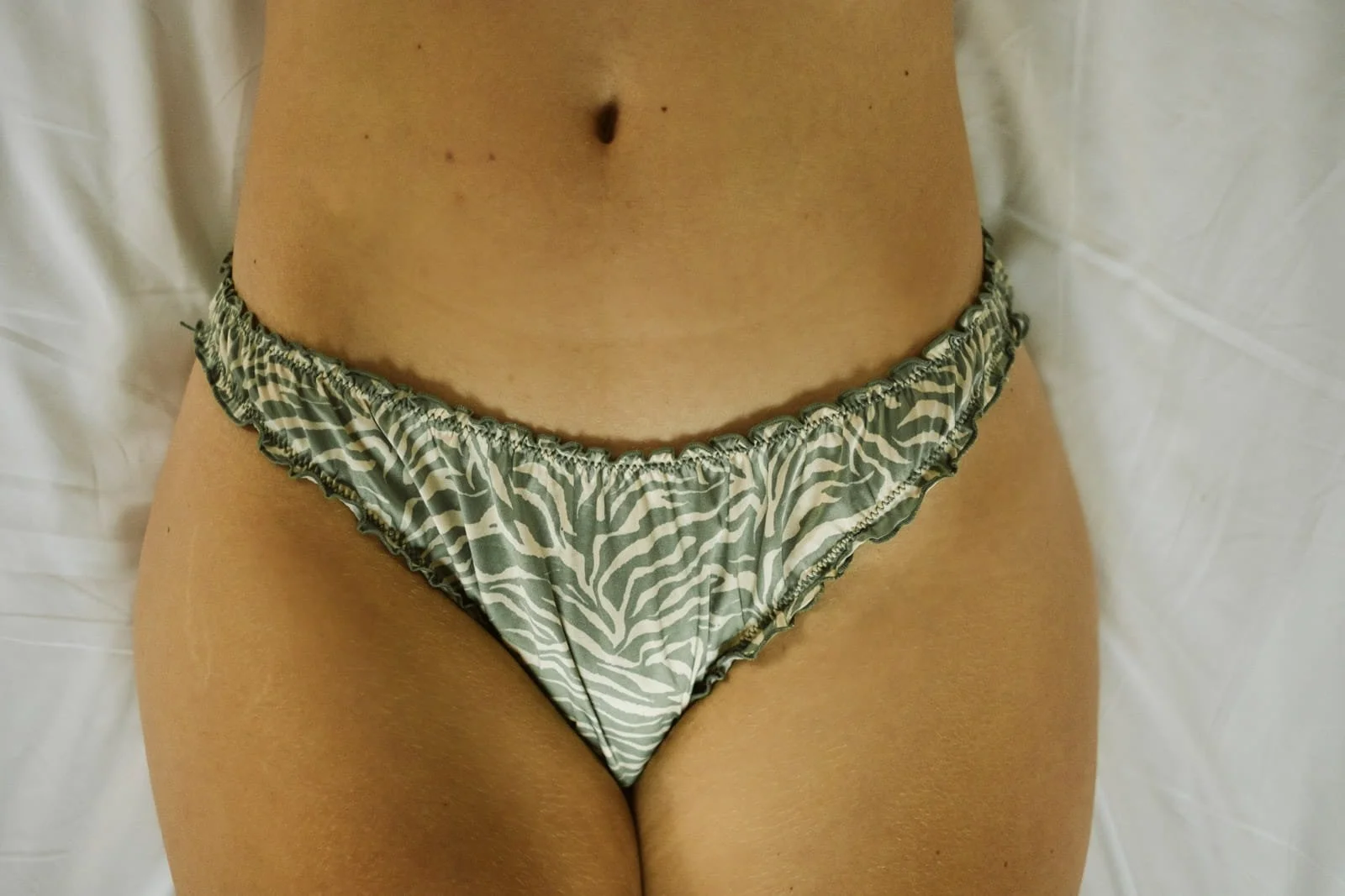 photographe_corps_femme_caen.jpg