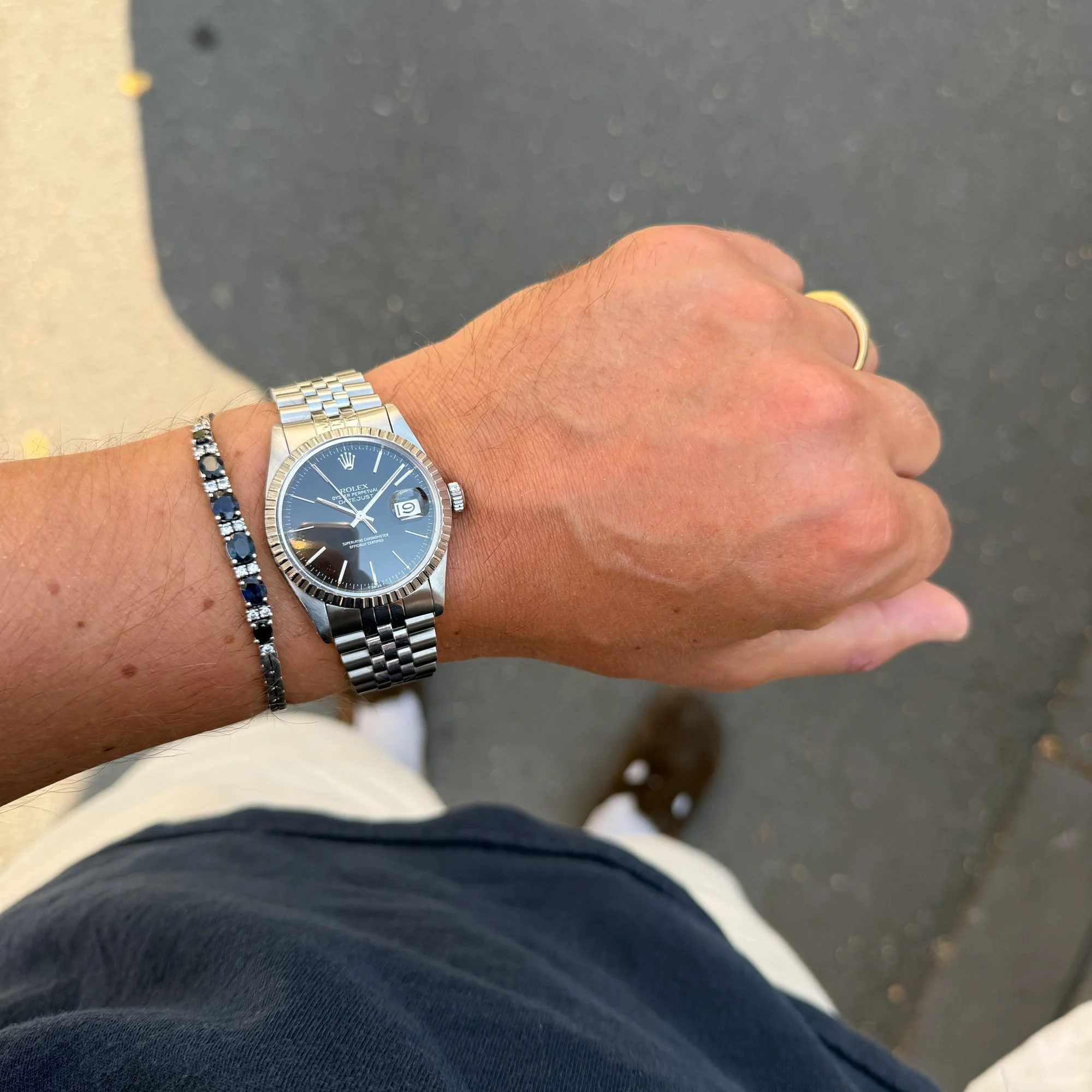 1981 Rolex Datejust 16030 Glossy Black "Stick" Dial.jpg