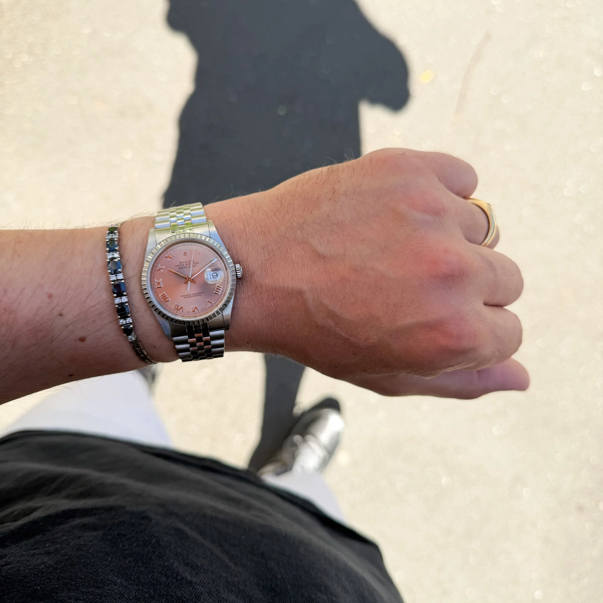 1999 Unpolished Rolex Datejust 16220 Rosé "Salmon" Dial Fullset.jpg