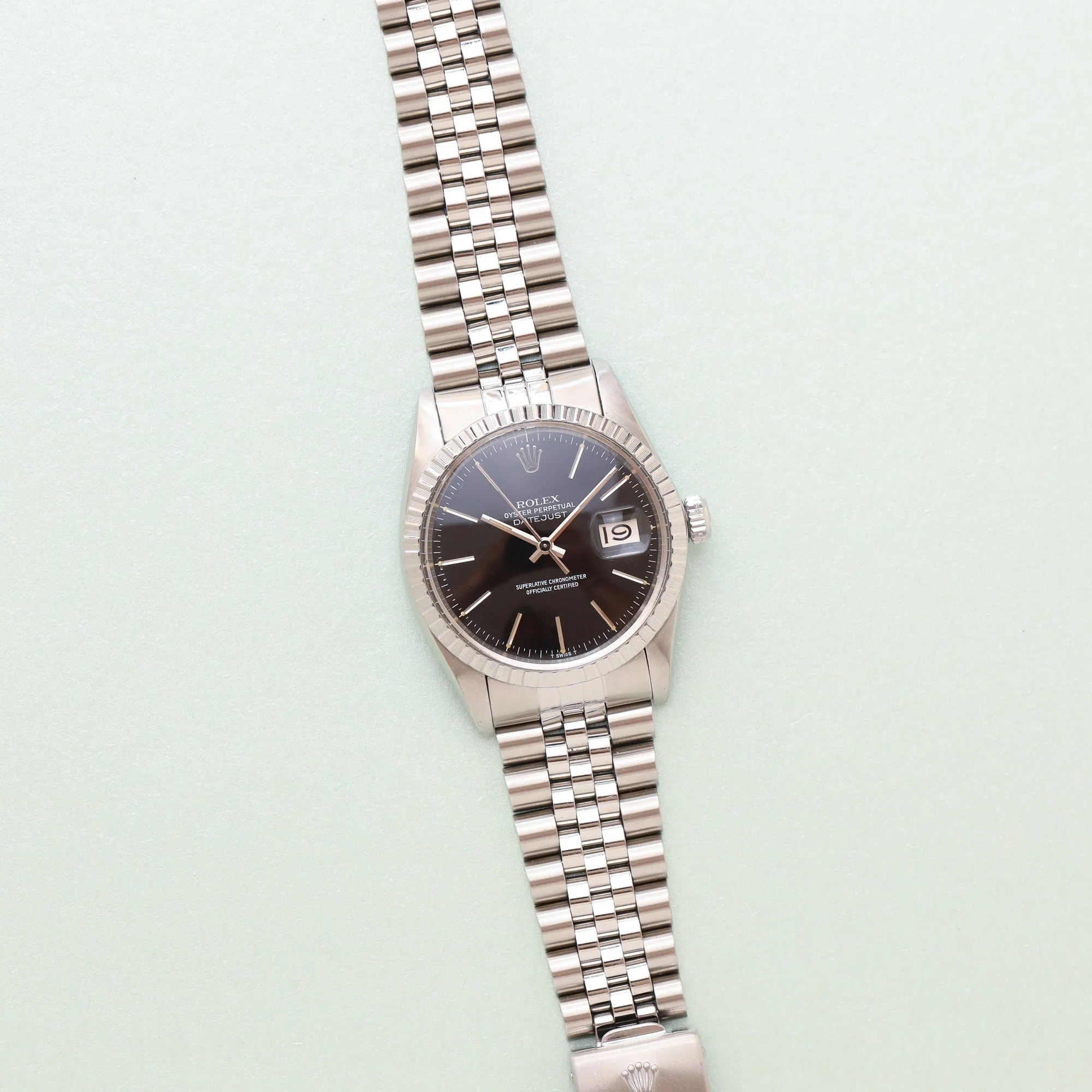 1981 Rolex Datejust 16030 Glossy Black "Stick" Dial.jpg