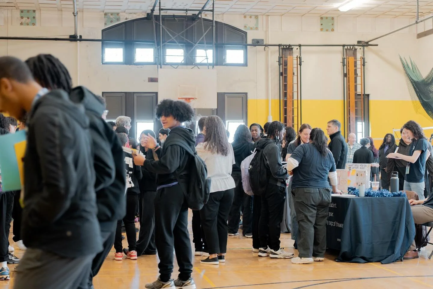 We hope everyone from @philly_schools is enjoying their Spring Break!

Before they left for some well-deserved rest and relaxation, our Philly Site Teams hosted multiple Career Fairs across the city. Each school brought in dozens of spokespeople, rep
