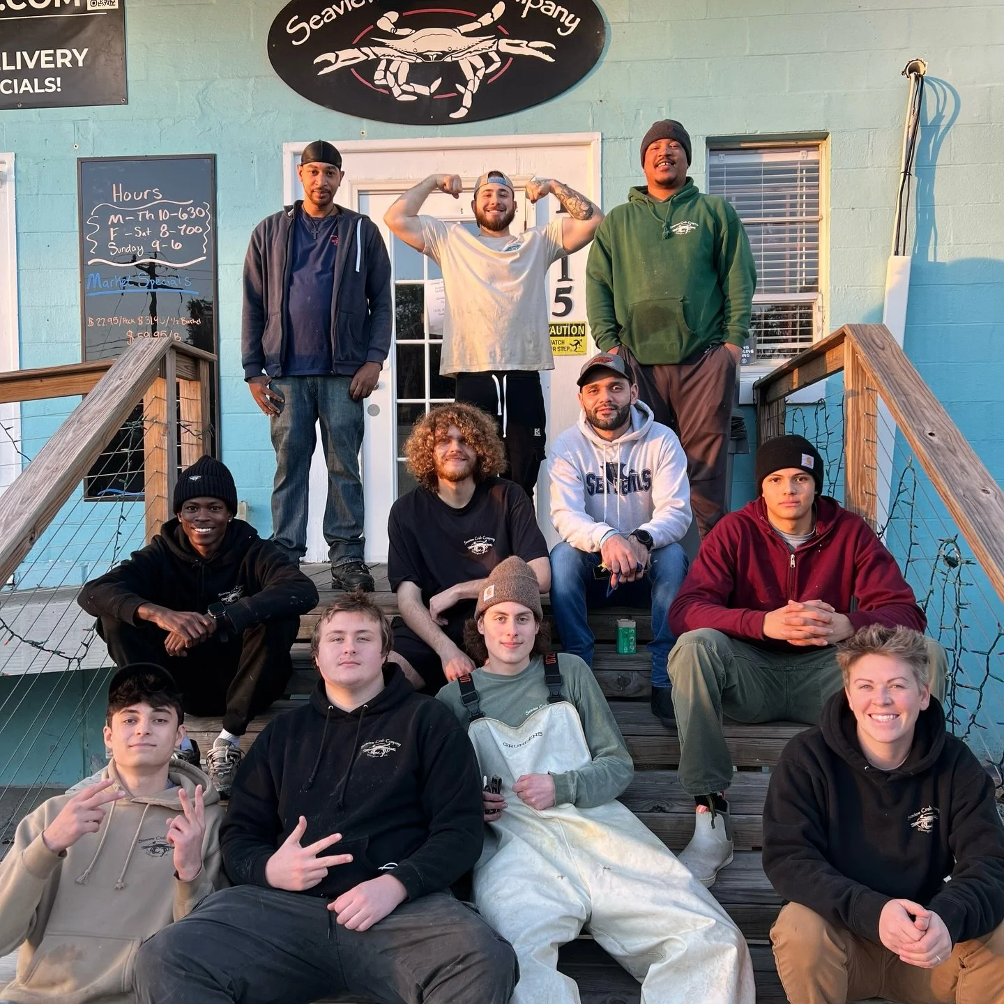 Merry Christmas 🎄🎁

Thanks for all the love and support this year. We hope your day is full of great food, great people, and plenty of cheer! 

All markets are closed today. We&rsquo;ll be back in action tomorrow! 

#ncseafood #wilmingtonnc #seafoo