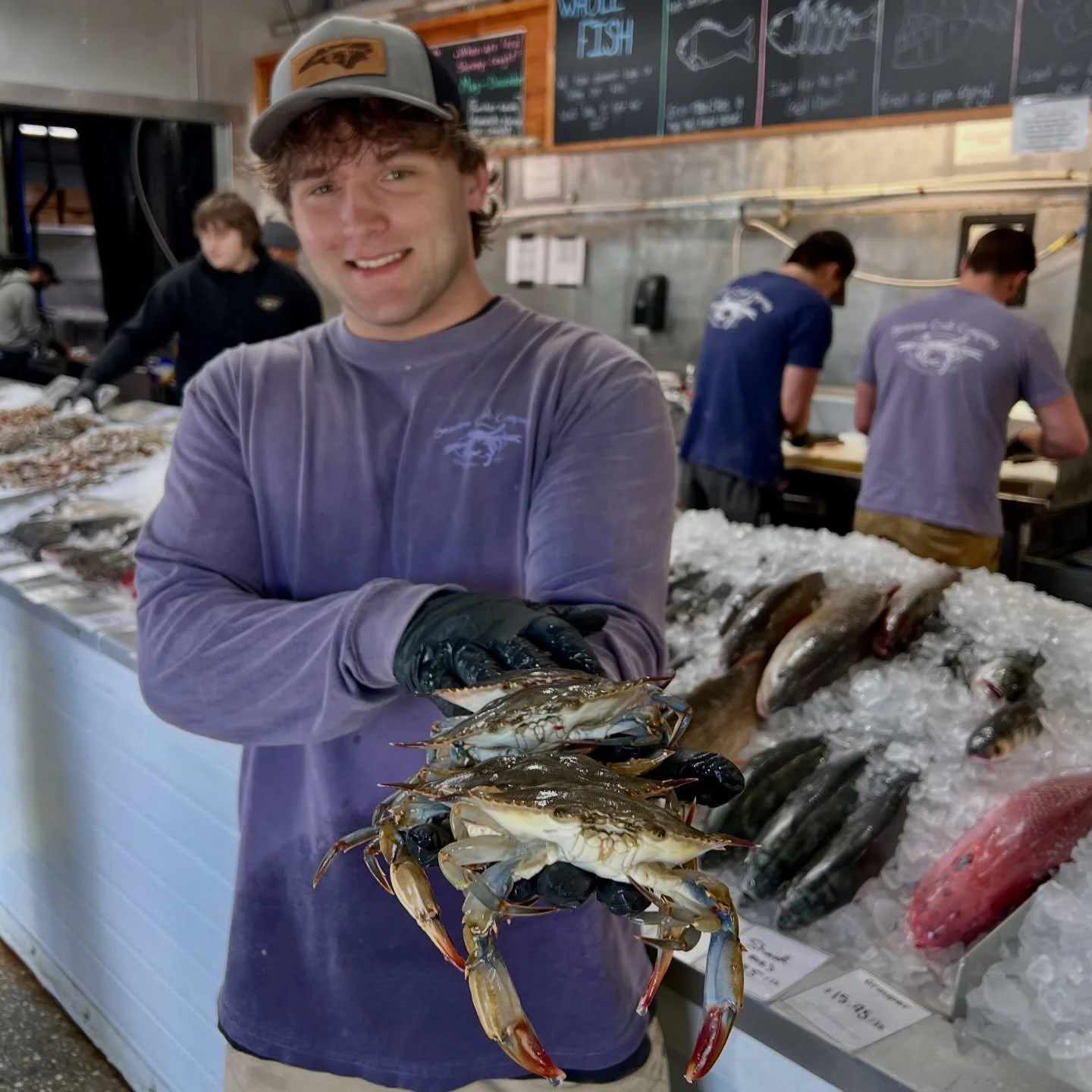 Happy #SeafoodSaturday 🦀🐟

The cases are loaded and we&rsquo;ve got everything you need for Easter weekend!

Live soft shell crabs, fresh whole fish, half-pound hot honey flounder po&rsquo;boys, and plenty more!

Both Marstellar and Carolina Beach 