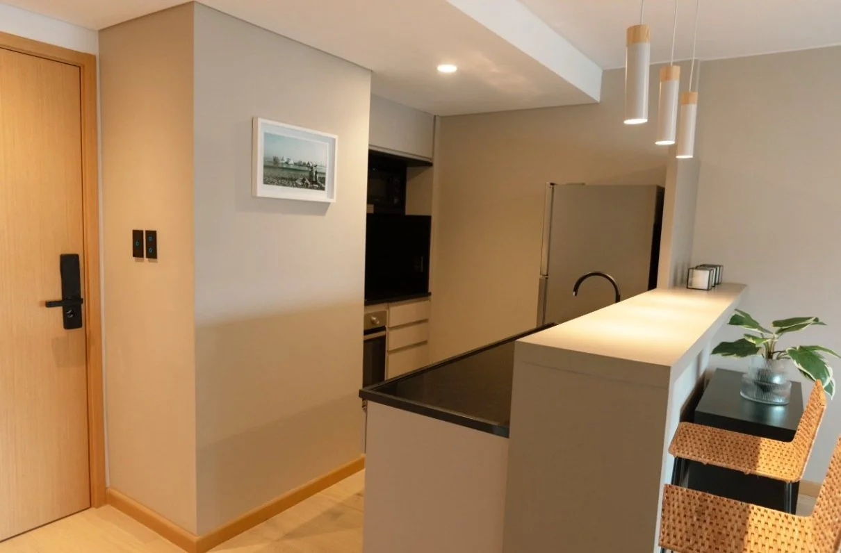 KITCHENETTE INTERIOR.jpg