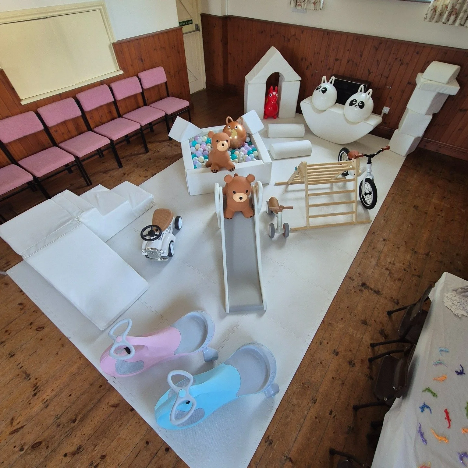 ✨ Celebrating Frankie&rsquo;s Christening ✨
Our Adventure Seekers Soft Play Package brought all the fun to this special day! 💒💙 From climbing and sliding to endless giggles, the little ones had the best time while the grown-ups celebrated. 🥳

Perf