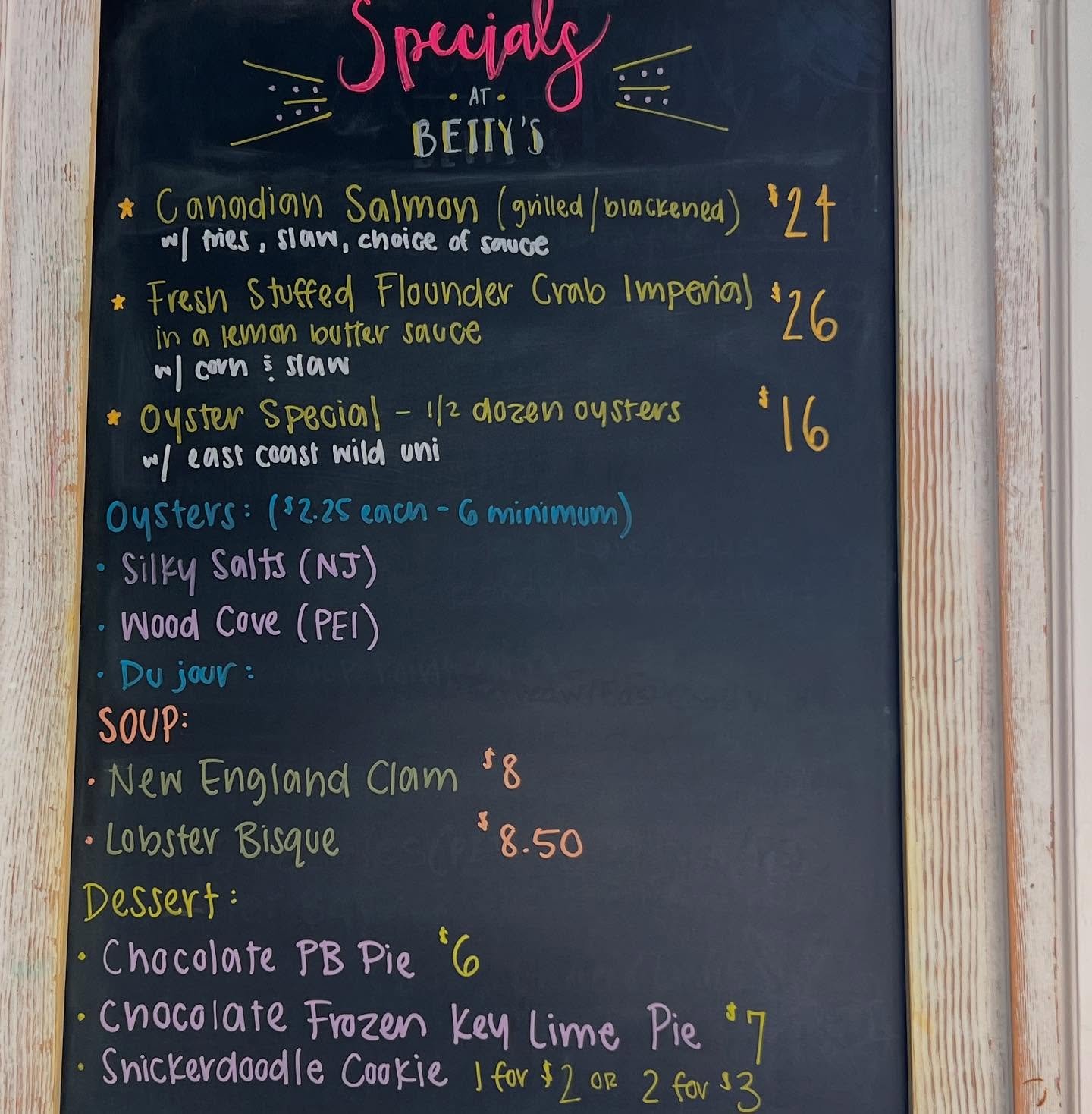 Both Joints' Specials!! Happy Friday!☀️☀️☀️☀️☀️☀️☀️☀️
@bettysseafoodshack 
@bettysbbqandfriedchicken