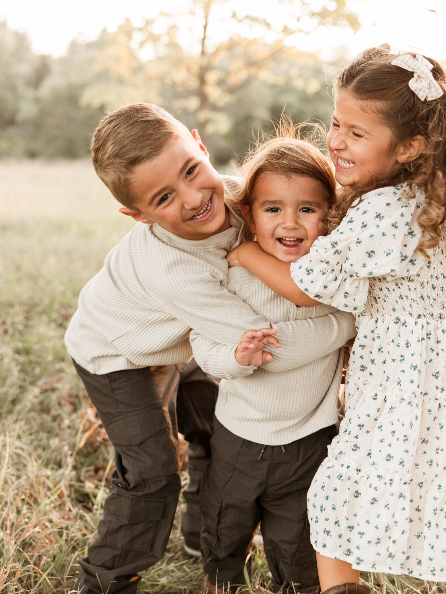 From their engagement photos, to wedding day, photographing pregnancies and new babies, it&rsquo;s been quite the blessing to be along for the journey with this family. 🥰

Keep scrolling to see their engagement photos in the Rockies and their weddin
