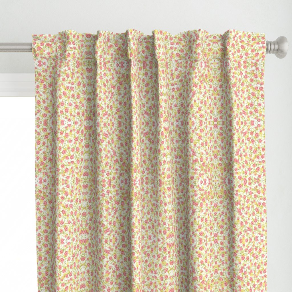 Peonies Vintage in Raspberry curtains