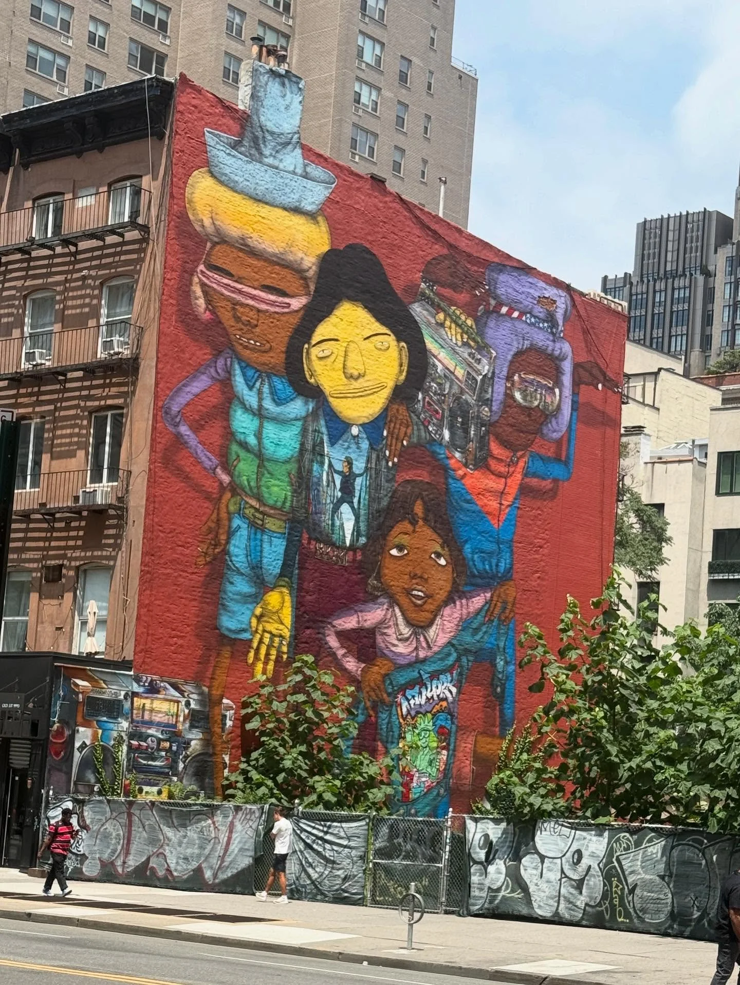 Coupla pics from around town including hot murals from @osgemeos @_emilyding & @sonni π₯π₯π₯ #hotart #muralsny #wheatpastenyc #artoutside #artforeveryone