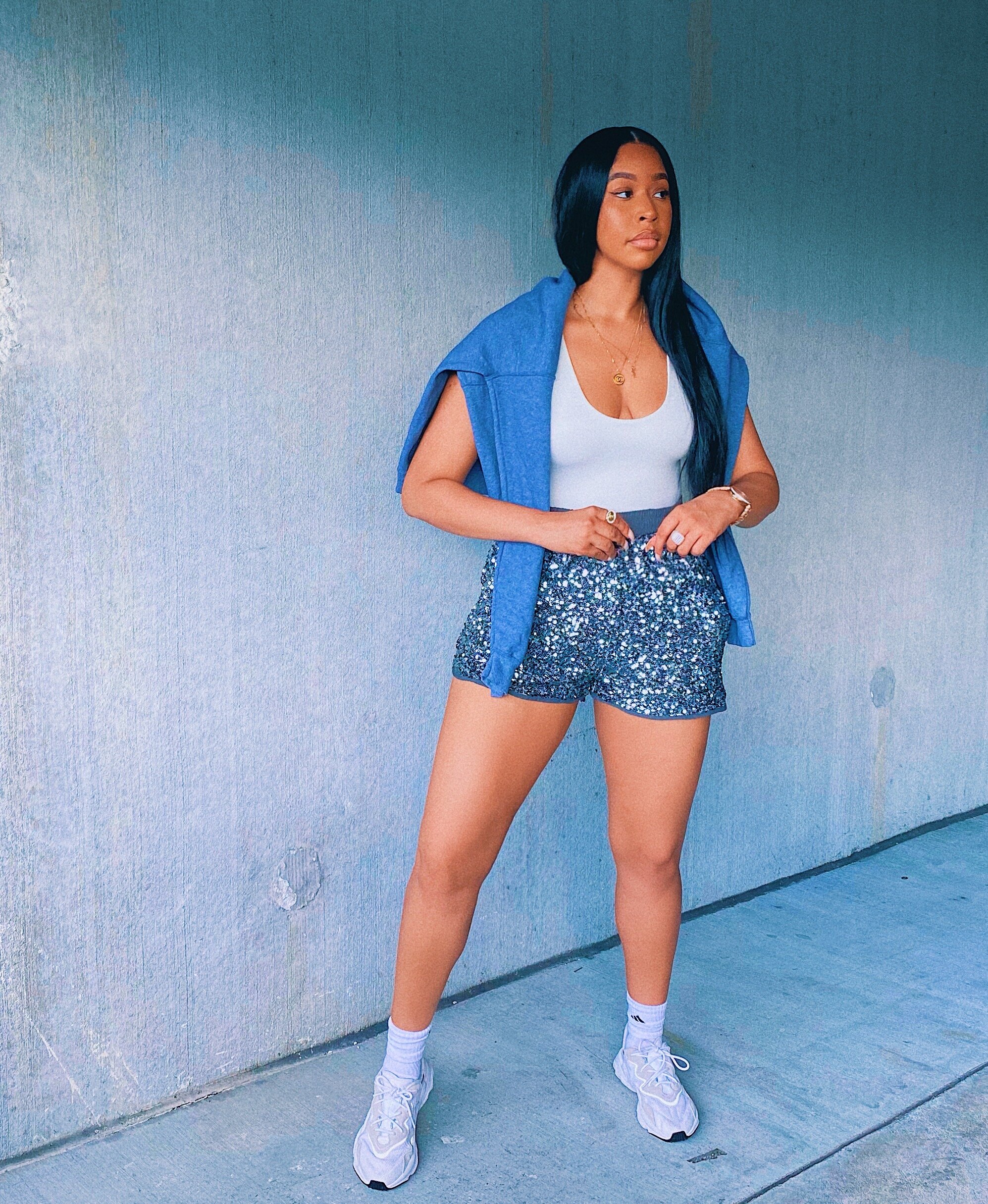   Sweatshirt    https://rstyle.me/cz-n/eg9s2pcyh67    Bodysuit    https://rstyle.me/cz-n/eg9sw5cyh67    Shorts    https://rstyle.me/cz-n/ef54tacyh67    Shoes    https://rstyle.me/cz-n/egxf7xcyh67    Adidas Crew Socks    https://amzn.to/3ljaf1a    