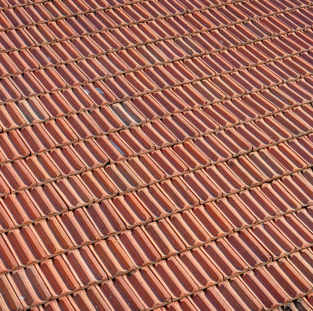 How Long Does a Roof Last? Lifespan by Material