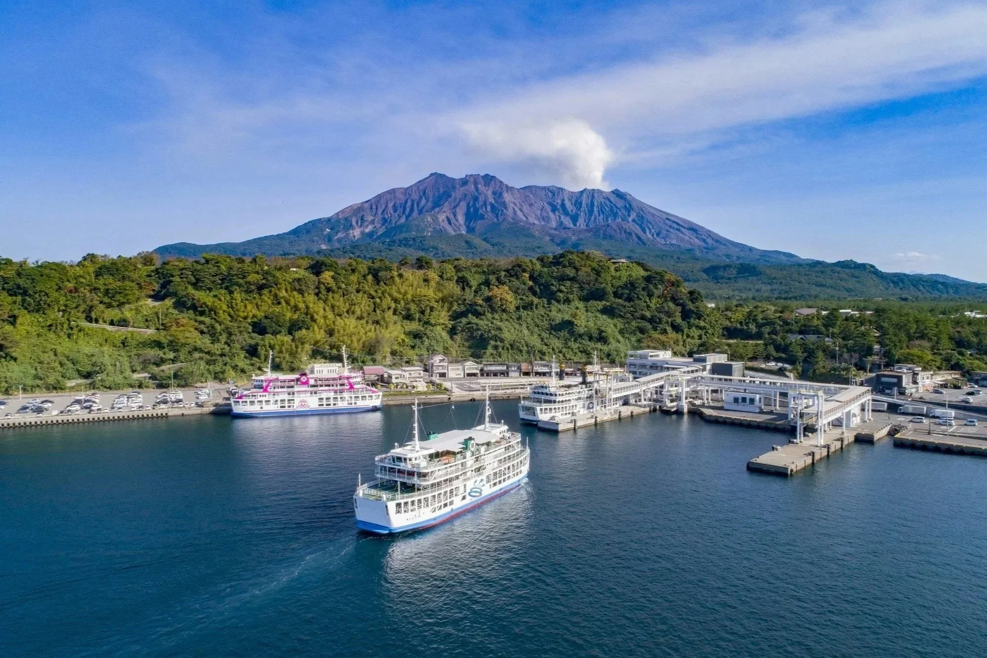 【2026年11月9日-15日】南九州・鹿児島・宮崎 ～紅葉に染まる温泉と大自然・宇宙・歴史の旅～
