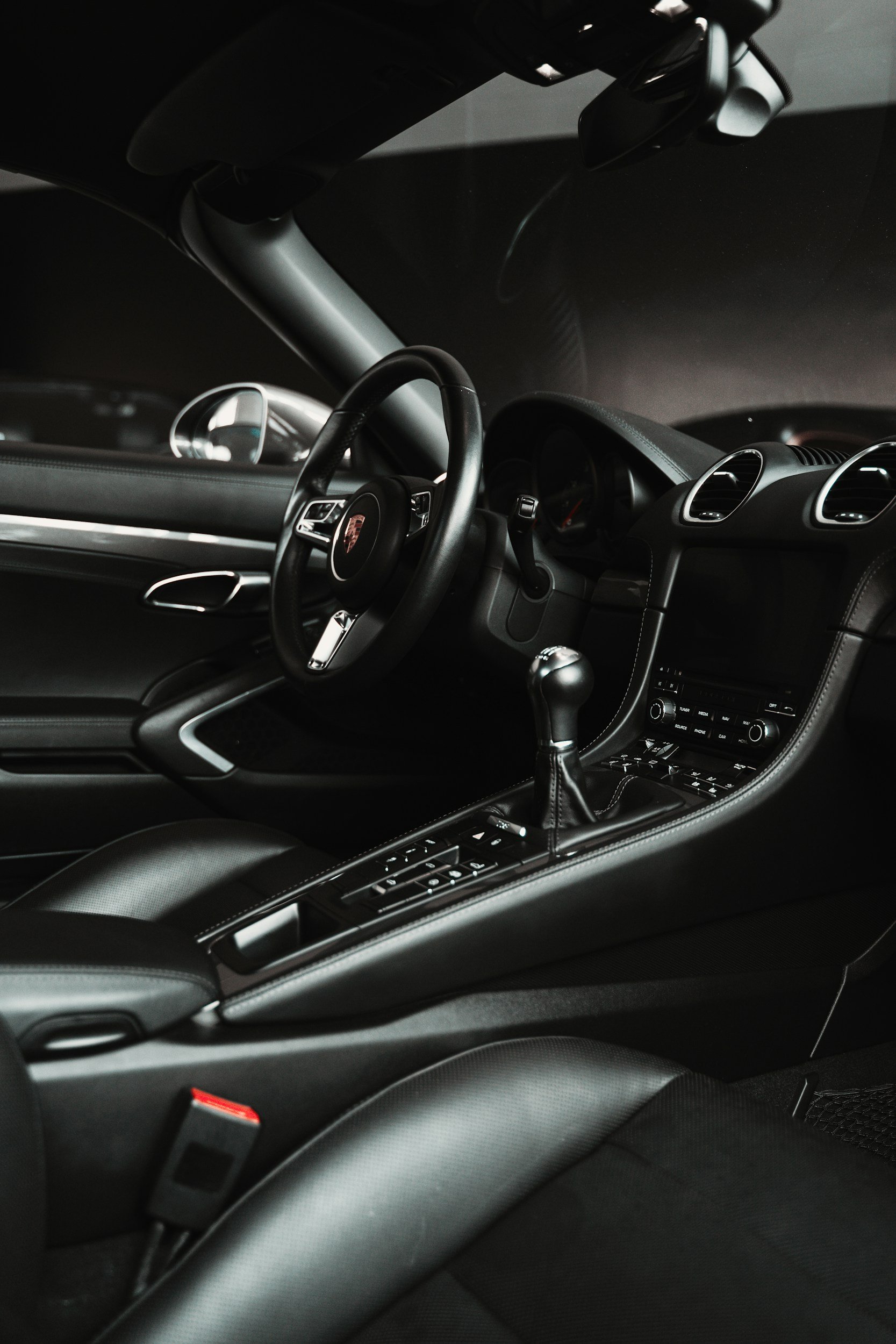 5 Surprising Ways a Clean Car Improves Your Health and Safety