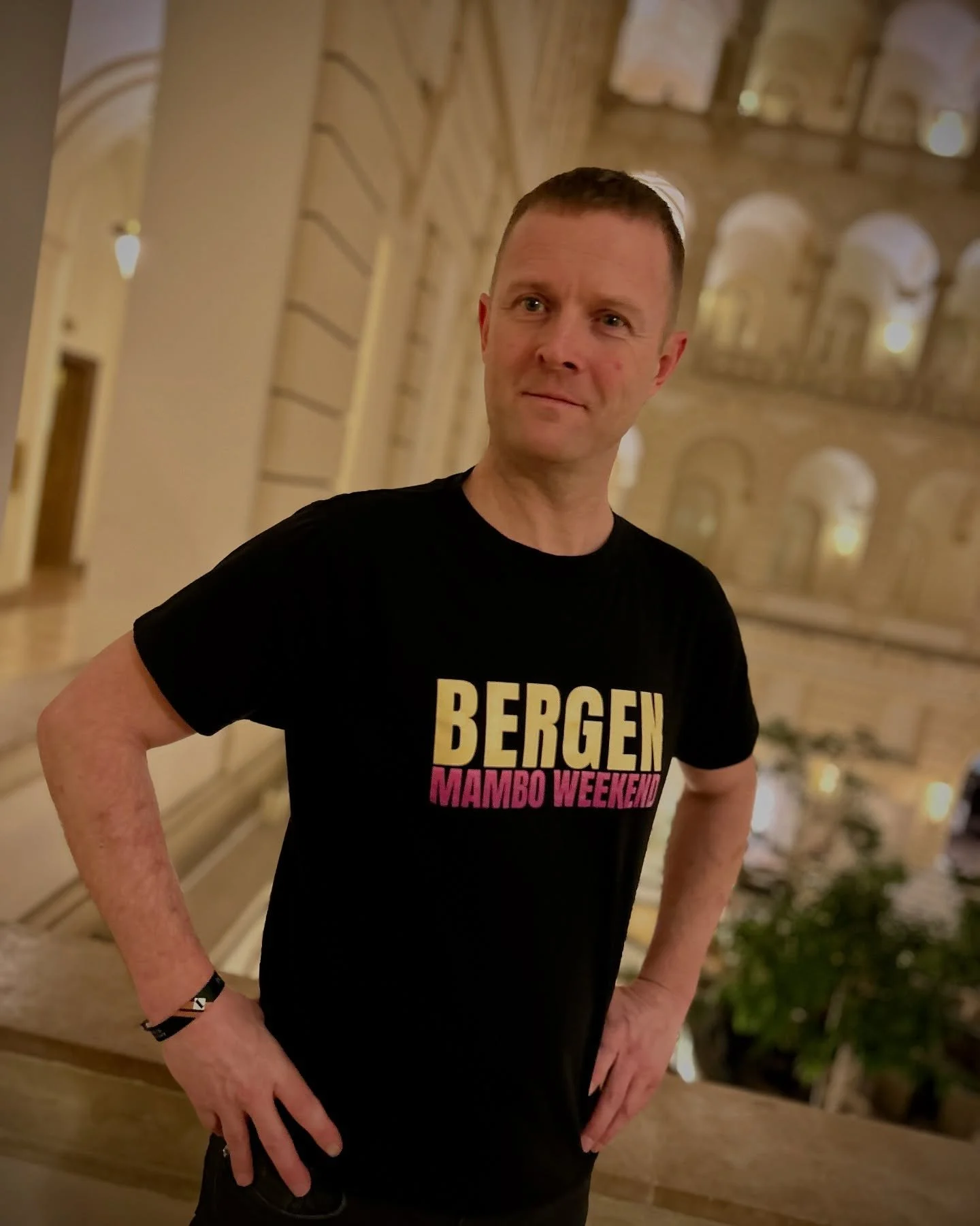 The main organizer @bjarteroger and the rest of the crew enjoyed last weekend at Live 2 Mambo Budapest 🇭🇺 

They were wearing some really nice t-shirts 😘