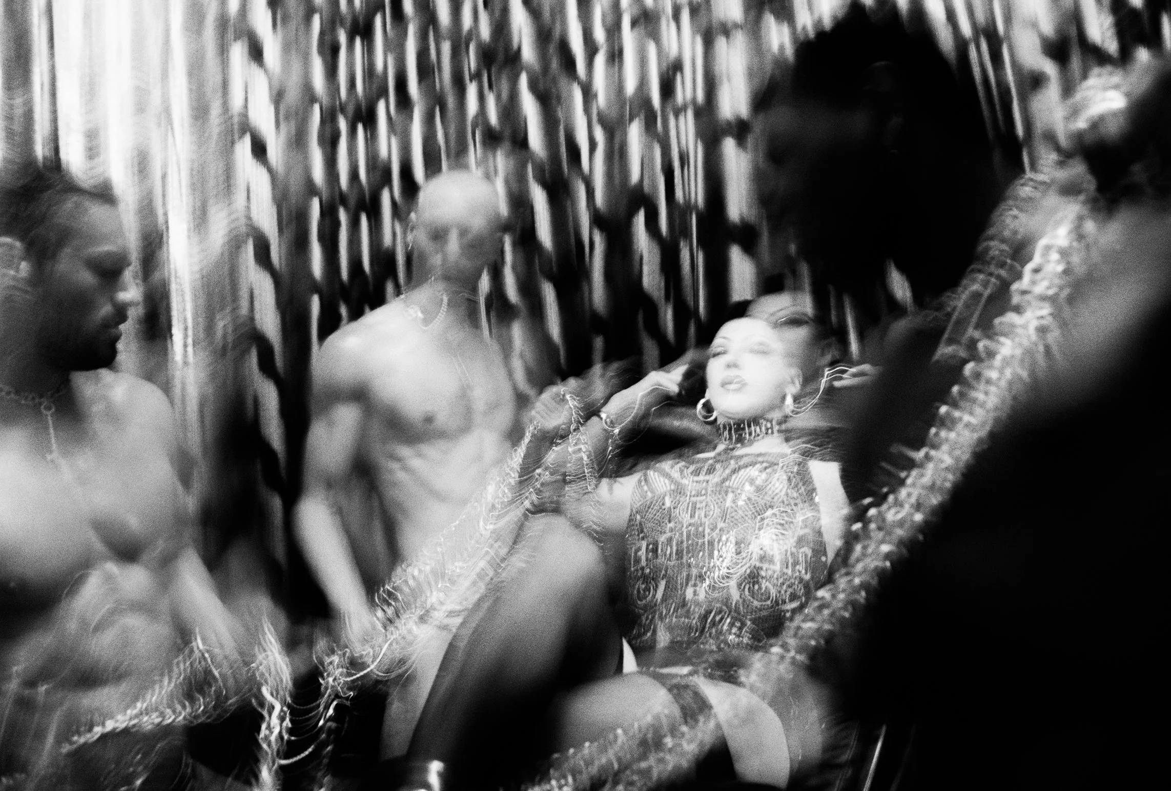 Violet Chachki X DARDO