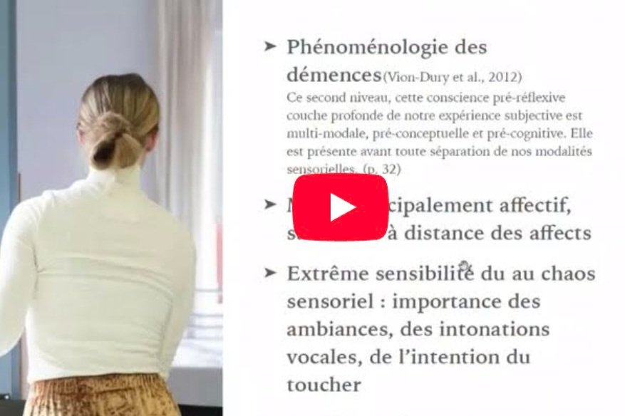 La conférence «Créer des relations non verbales à travers la danse et la musique»