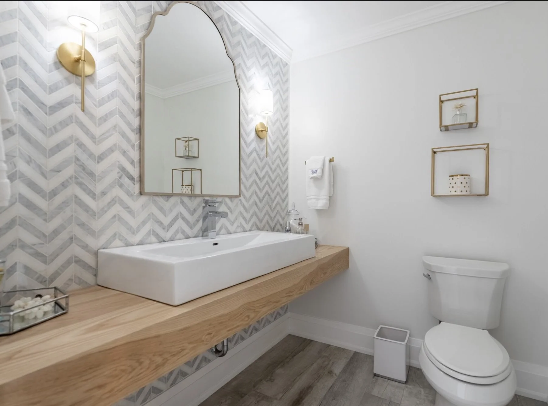 Bathroom Tile and counter.jpeg