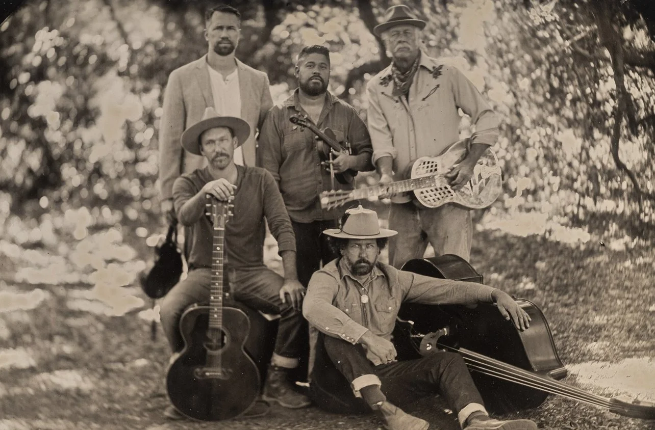 Moonsville Collective Picture