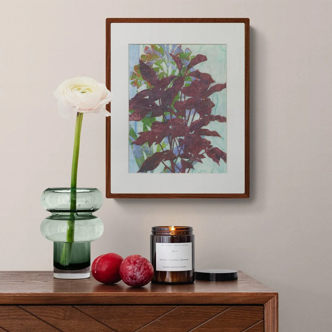 flower-in-a-vase-sitting-on-a-bedside-table.jpg