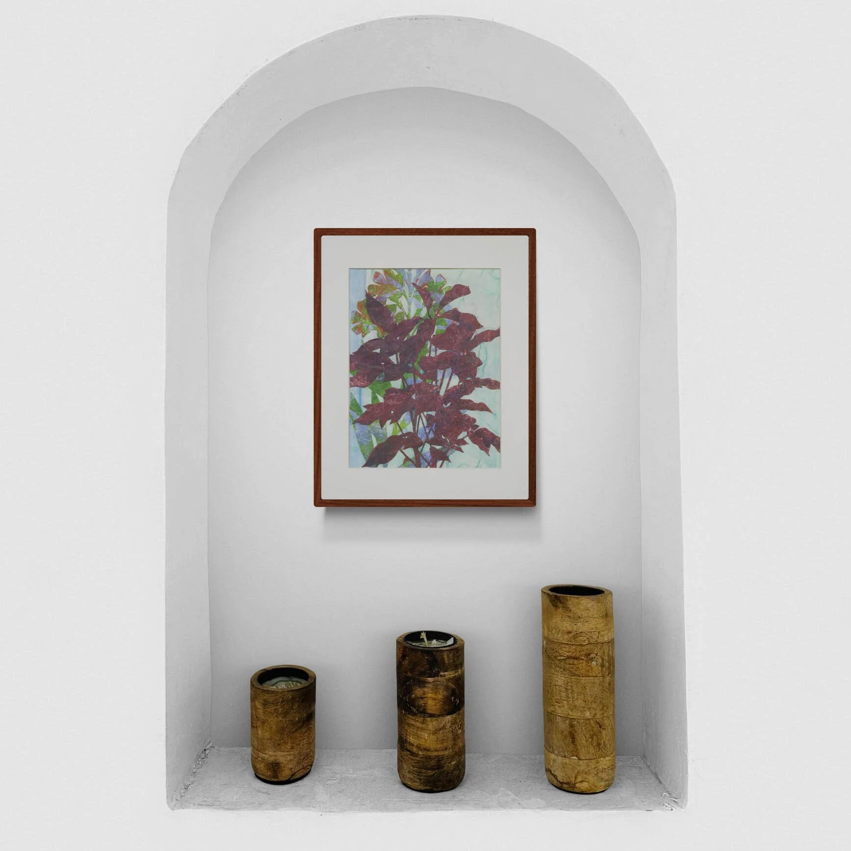 small-stucco-niche-with-bamboo-candles.jpg