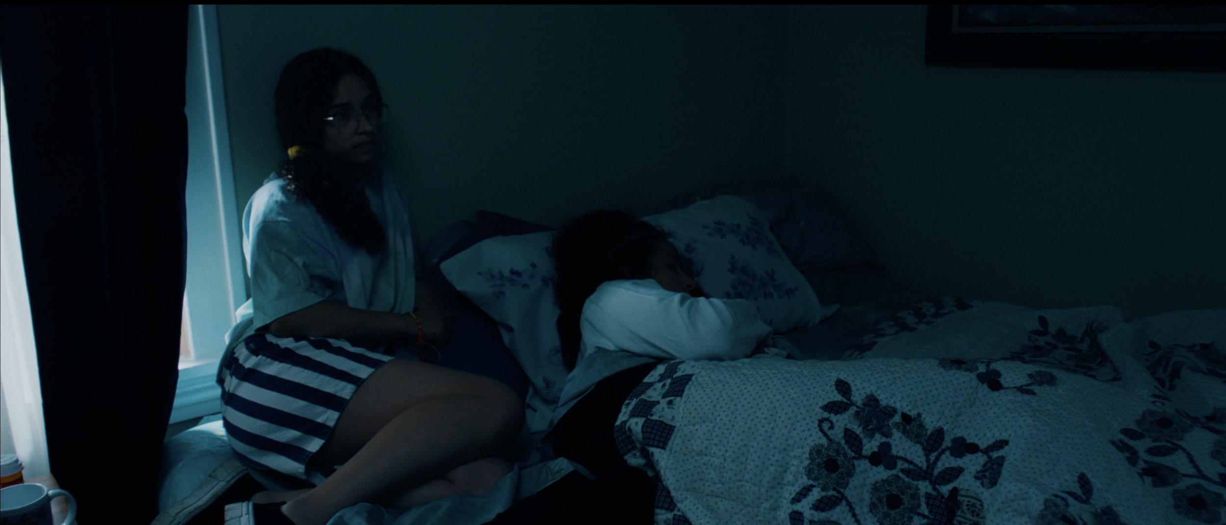 COLOR THEORIES PRESS PHOTO 4.png